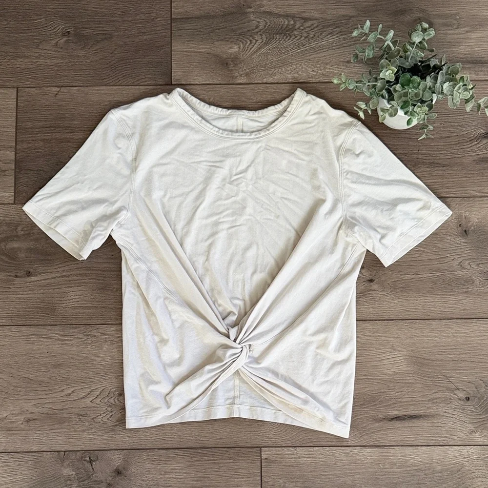 LULULEMON Crescent Tee Bone/Off White Color